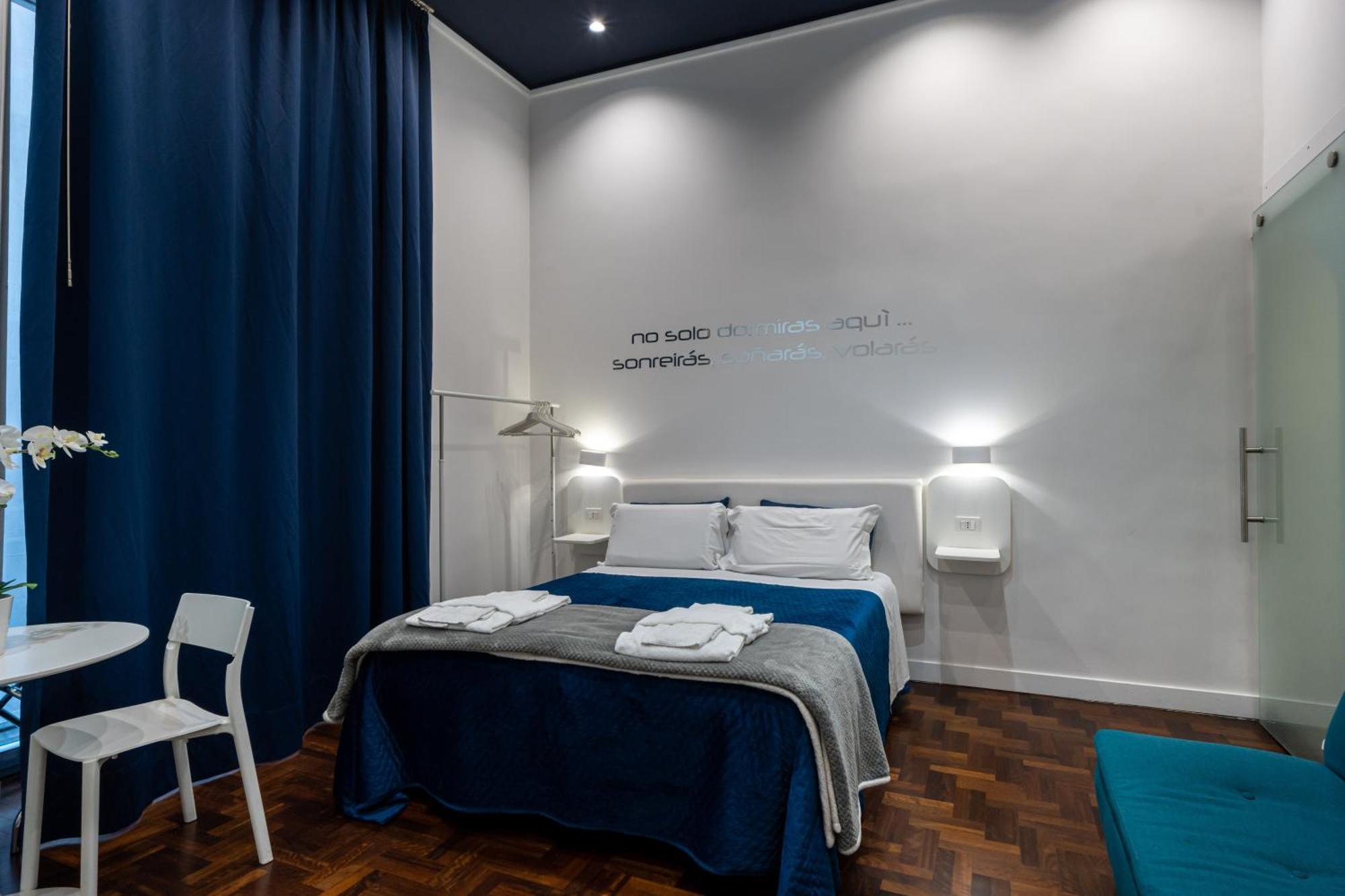 Bed and Breakfast Skyhouse Duomo Nápoles Exterior foto